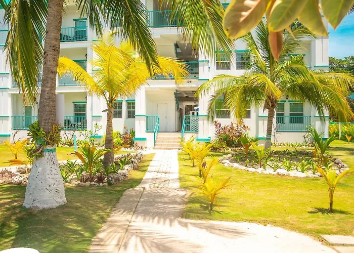 Best Western Grand Baymen Gardens