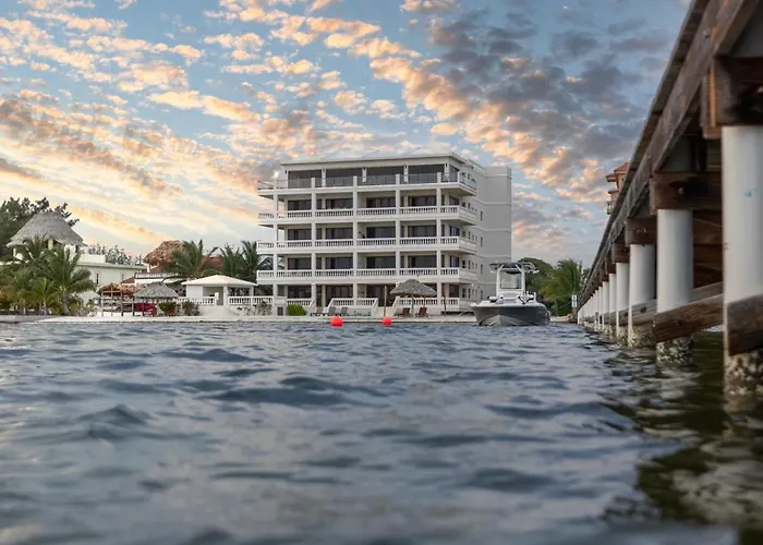 Ocean'S Edge Belize