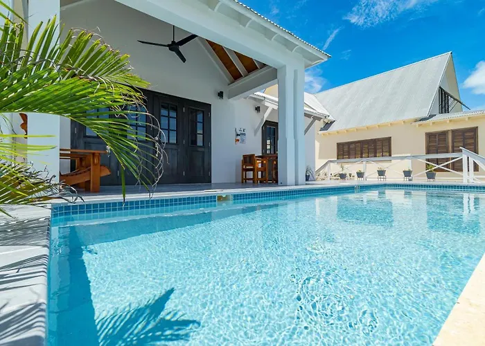 The Toucan'S Nest & Mistico Beach Club + Boat Shuttle