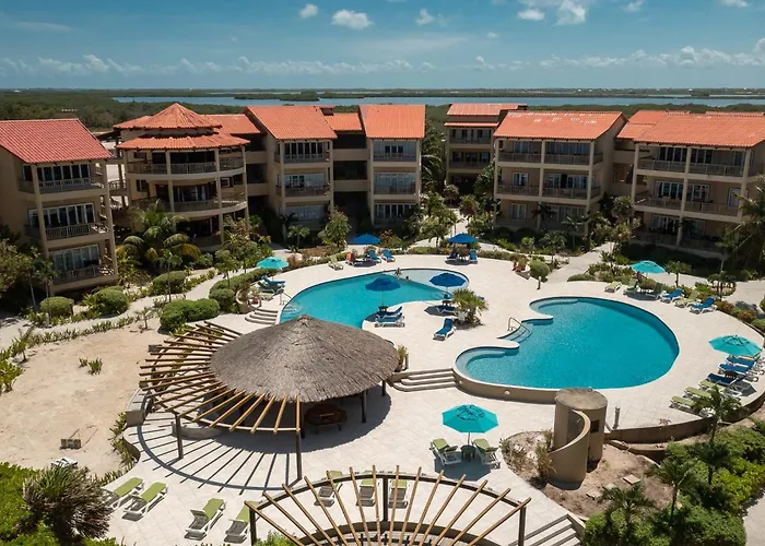 Residences At Barrier Reef 4B Oceanview 2 Bedroom By Stay Floreo