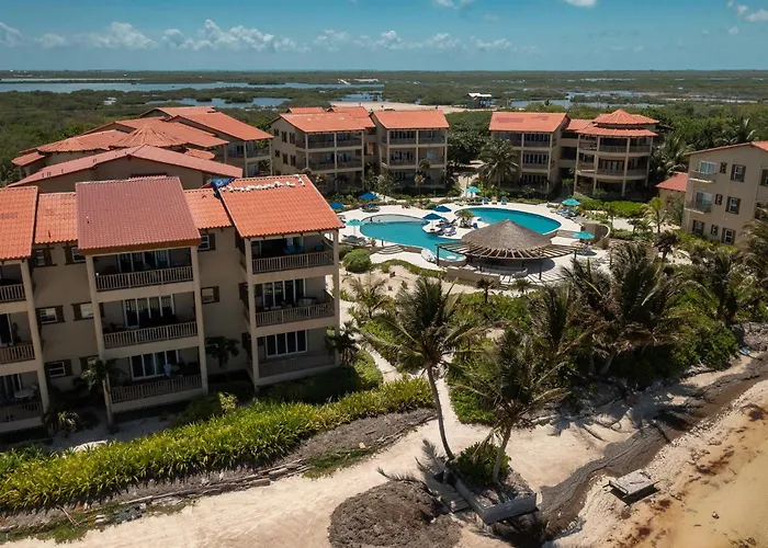Residences At Barrier Reef 1-2C Oceanfront 2 Bedroom By Stay Floreo