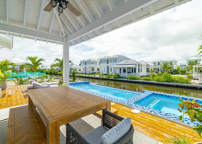 Coral Reef Casa & Mistico Beach Club+Boat Shuttle