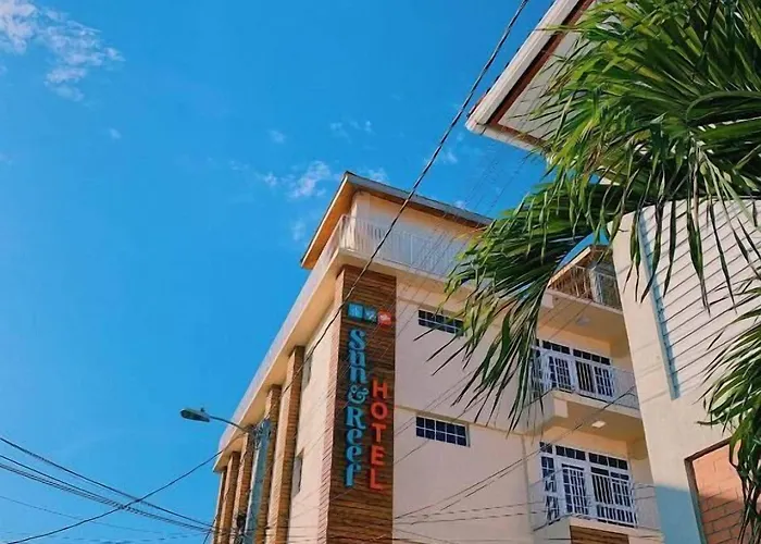 Voyager Sun & Reef Hotel