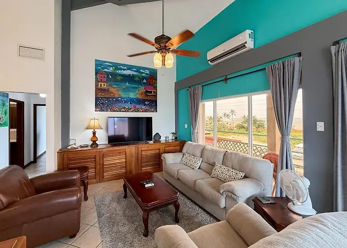 Suite C303 Mara Laguna