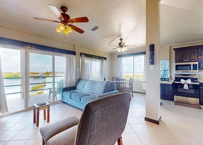 Suite B303 @ Mara Laguna *Gold Standard Certified