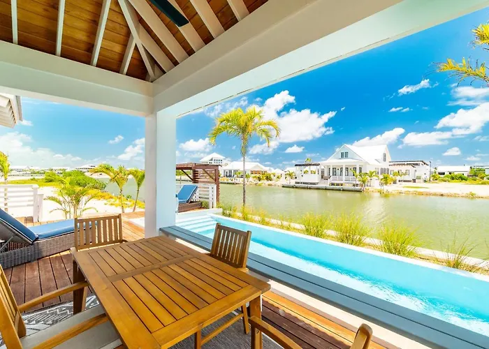 Amber Glow And Mistico Beach Club Plus Boat Shuttle