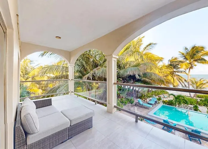 Relaxing Condo With Shared Pool Ocean Views Partial Ac & Wifi