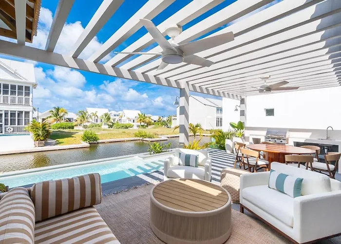 Tropical Vida And Mistico Beach Club Plus Boat Shuttle
